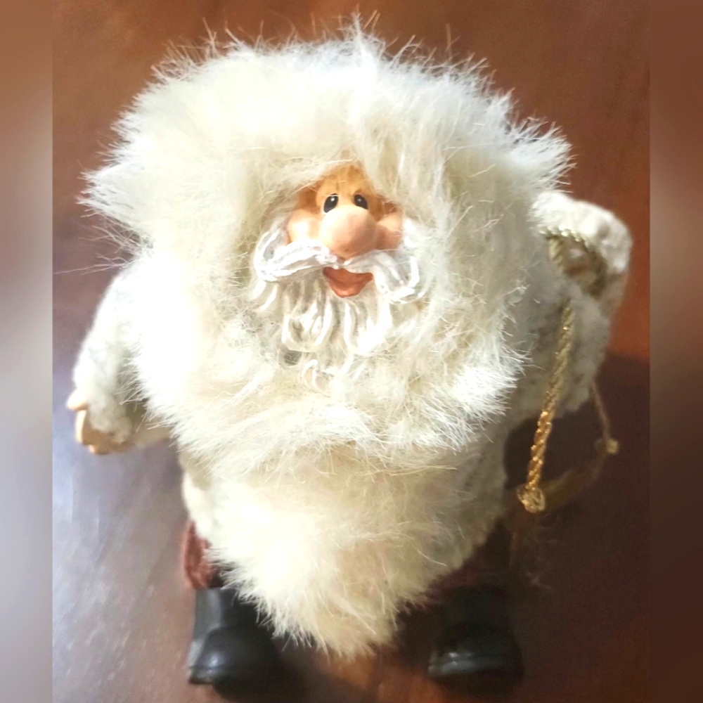 Vintage Russ Berrie Woolberry Plush Santa W/ Faux Fur Parka